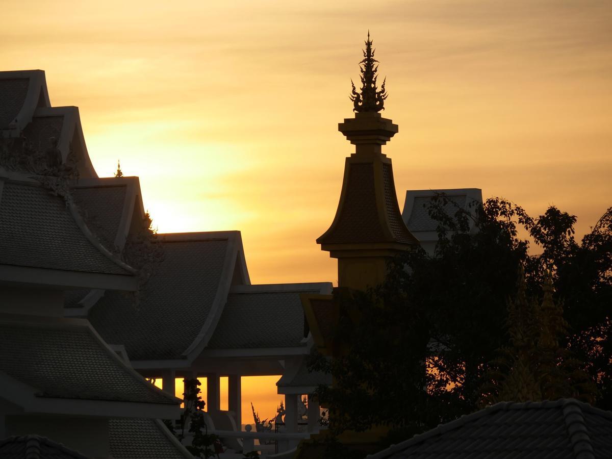 Reun Pon Aek Hotel Chiang Rai Buitenkant foto